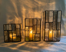 Load image into Gallery viewer, Modern Grey/Bevel Candle Holder