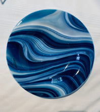Load image into Gallery viewer, Blue and white swirl