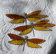 Load image into Gallery viewer, Dragonflies sun catchers