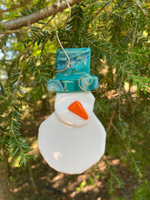 Load image into Gallery viewer, Snowman Ornament (4 variants)